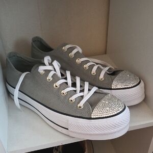 👟✨️Converse Army GREEN Sneakers with Silver Details